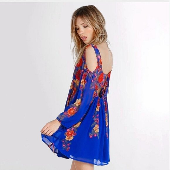 Free People 'Penny Lover' Bohemian Cold Shoulder Cutout Flowy Dress - Picture 6 of 16